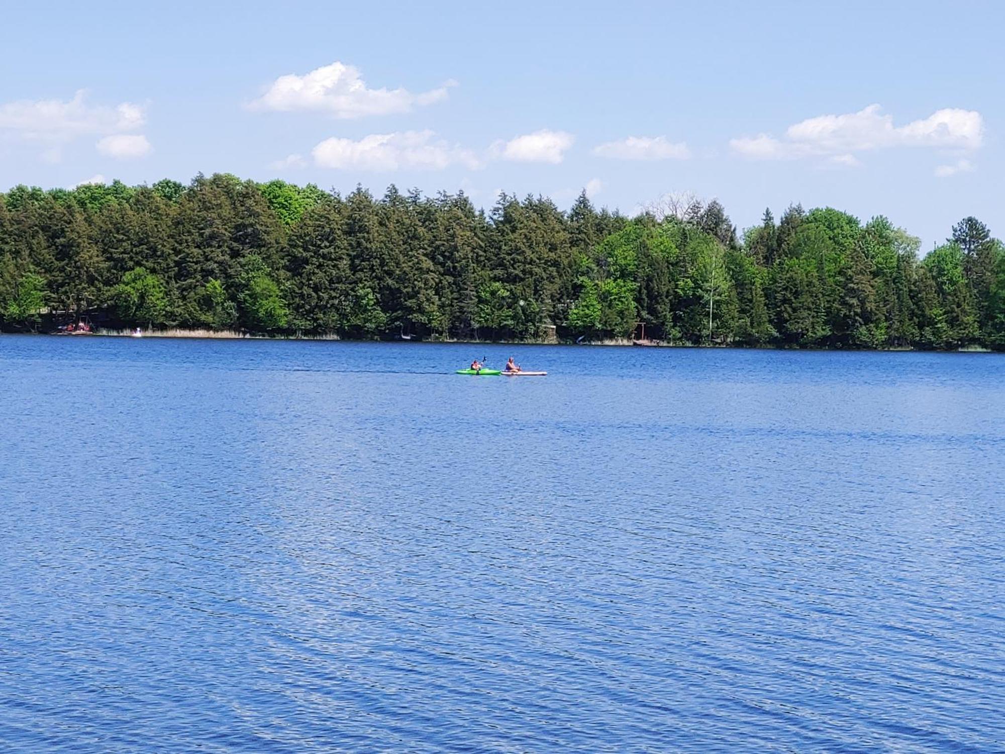 Lakeshore Motel Ice Lake Iron River Esterno foto