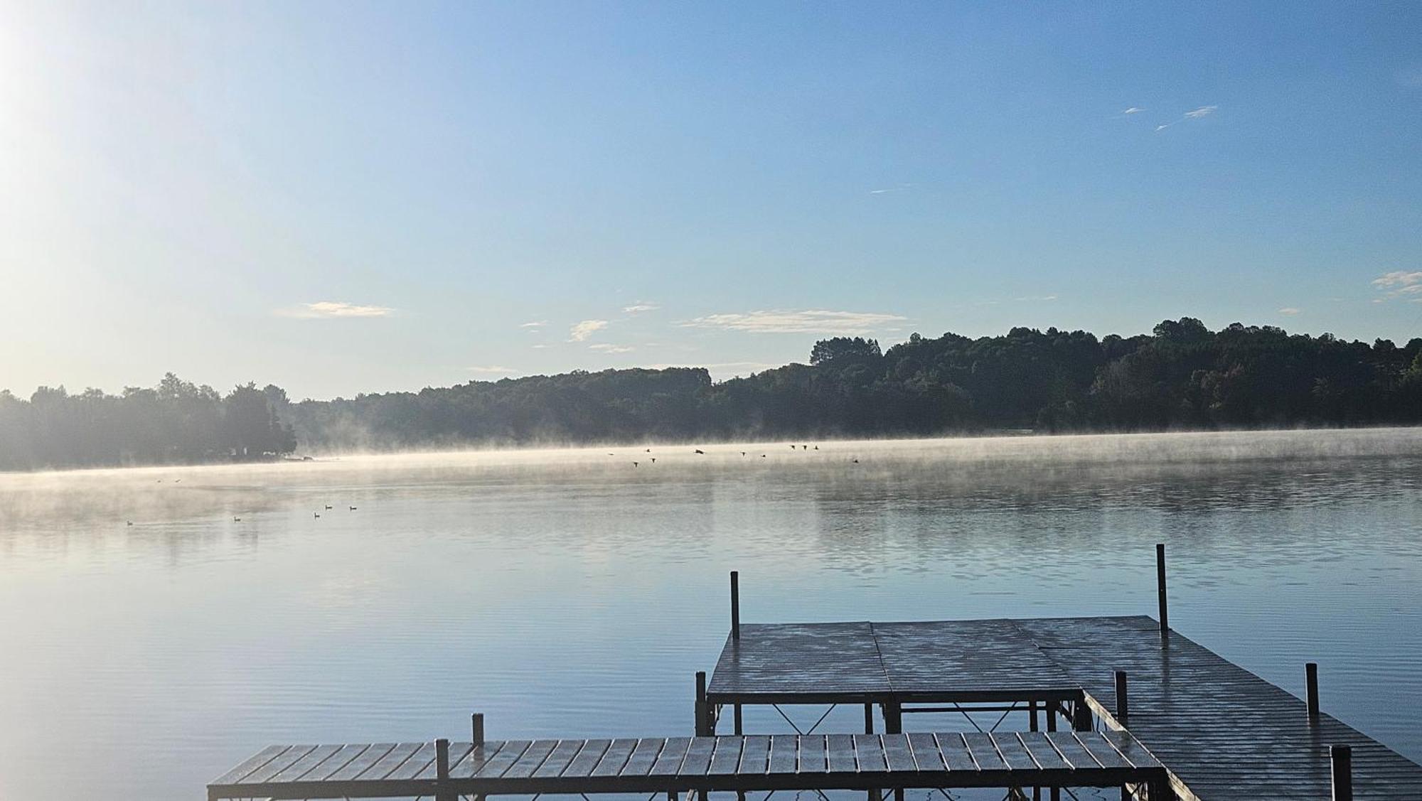 Lakeshore Motel Ice Lake Iron River Esterno foto