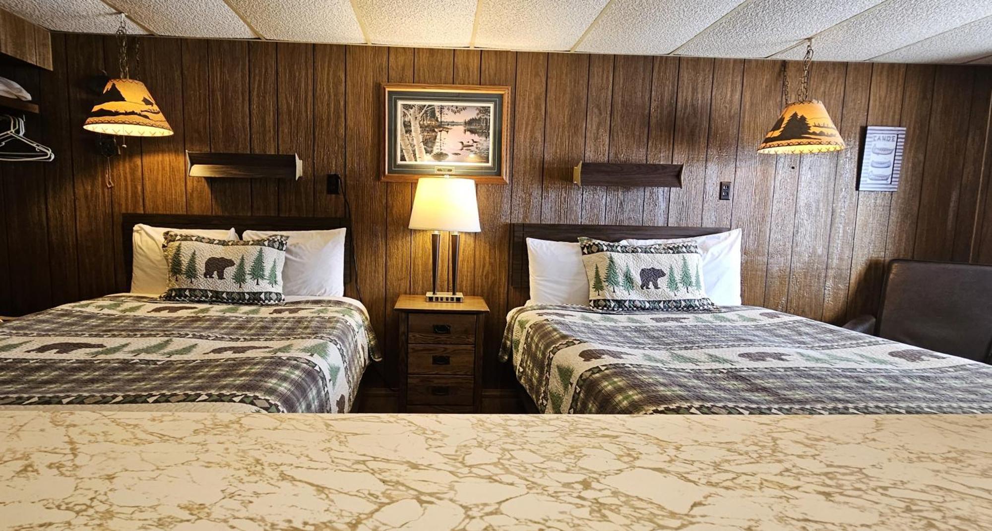 Lakeshore Motel Ice Lake Iron River Esterno foto