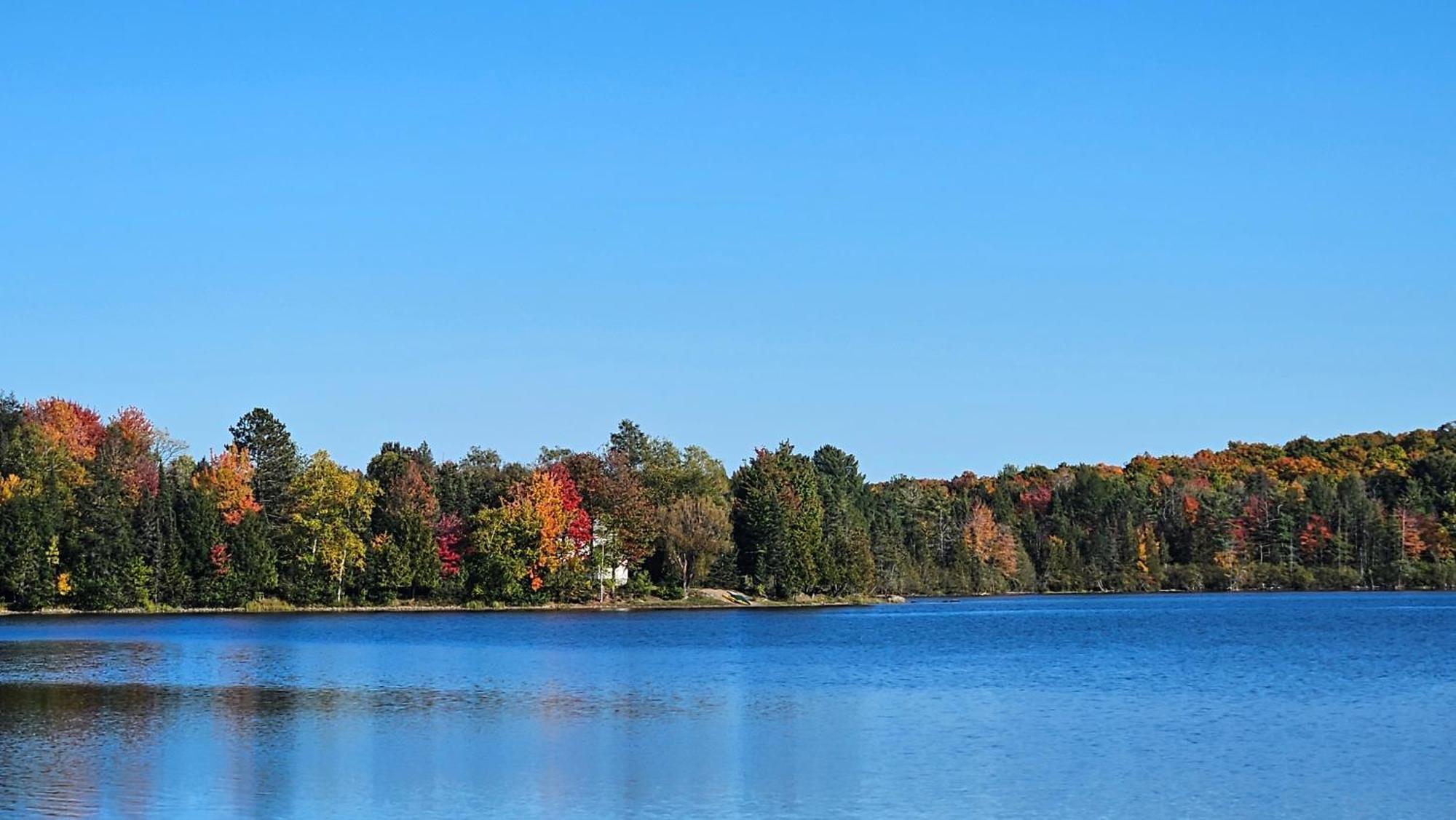 Lakeshore Motel Ice Lake Iron River Esterno foto